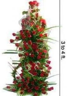 Tall Arrangement of 100 Roses